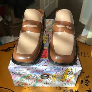 Jeffrey Campbell Ecole Brown/Tan Loafer Mules - Perfect for Fall! 🍂🍁